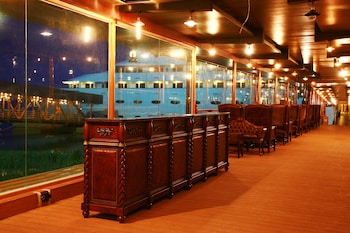 Vintage Luxury Yacht Hotel,Thanlyin>>Botahtaung,4 star