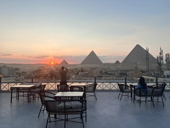 pyramids pavilion boutique hotel