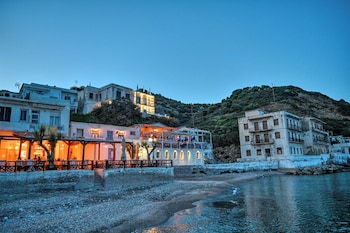 ikaria