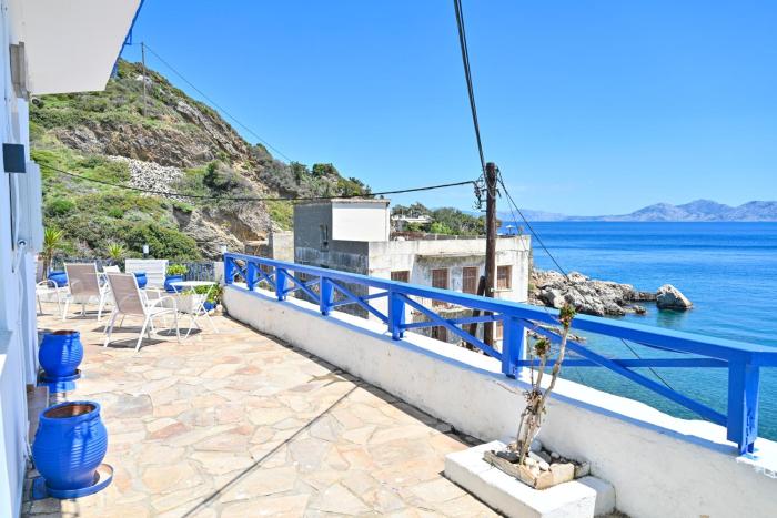 ikaria
