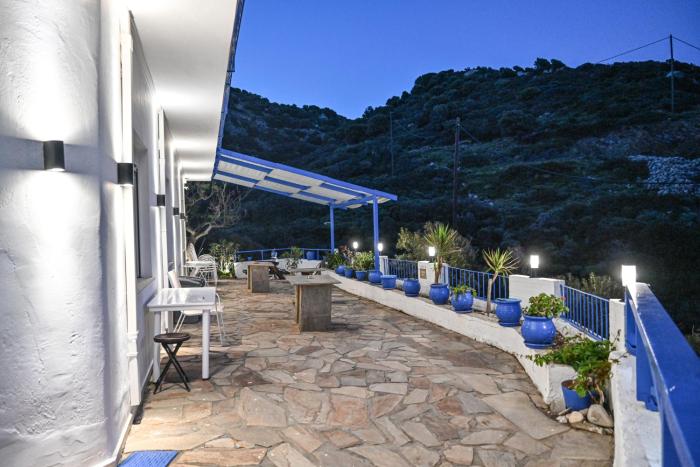 ikaria