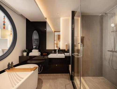 na u hotel