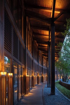 xin hotel