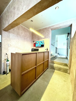 Hotel Montes Central,,3 star