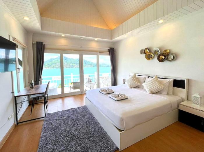 jaokhun bayview kamala phuket