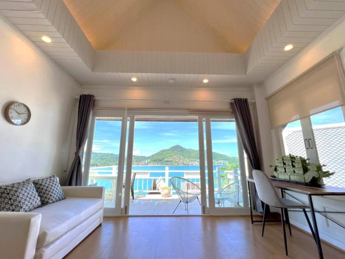 jaokhun bayview kamala phuket