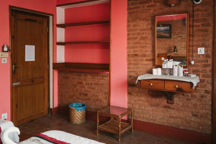 new shiva guest house