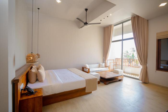 emerald resort hikkaduwa