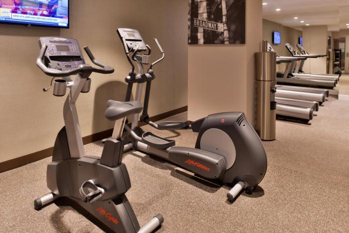 holiday inn new york city times square by ihg