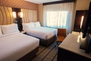 holiday inn new york city times square by ihg