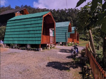 Villa Ira Dieng,,4 star