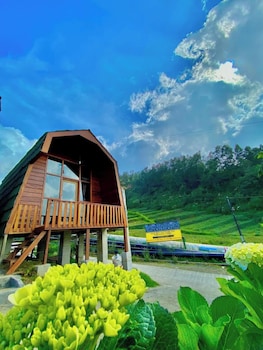 Villa Ira Dieng,,4 star