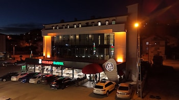ren business hotel