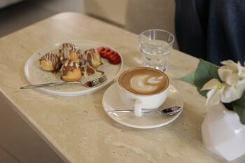 ren business hotel