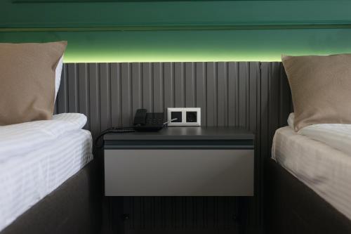ren business hotel