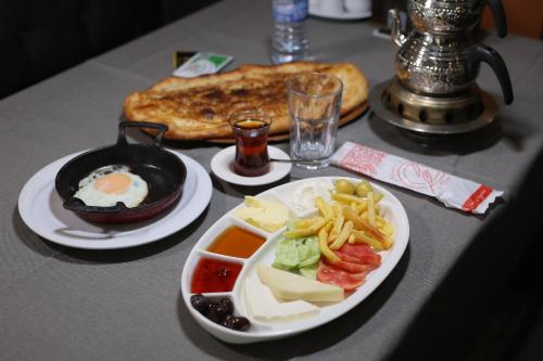 ren business hotel