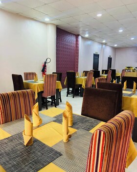Sienna Suites,,3 star