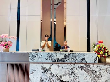 Ln Hotel & Residence,,3 star