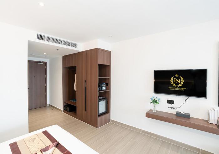 ln hotel and residence