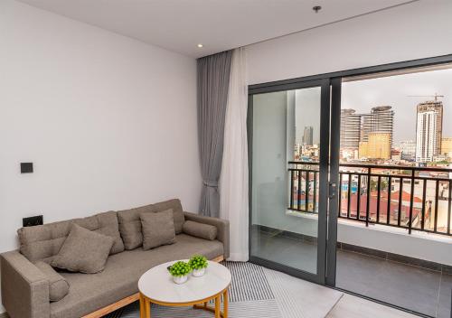 ln hotel and residence