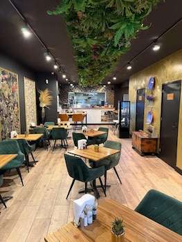 bella vita hotel en restaurant