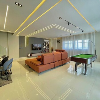 deluxe haven apartment