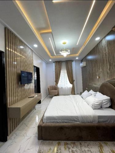 deluxe haven apartment