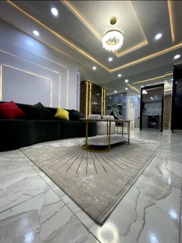 deluxe haven apartment