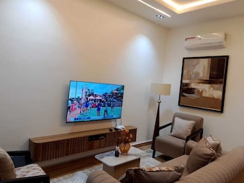 Pazo By Tll Luxurious Short Stay,,4 star