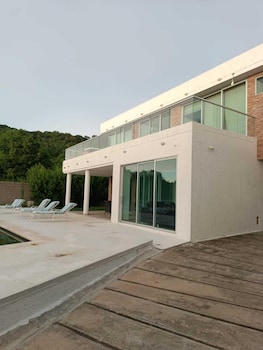 resort frente al mar