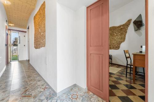 luxar suites and apartments