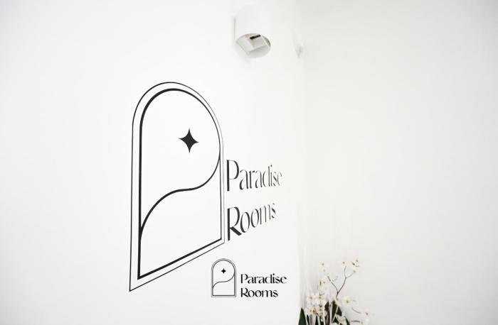 paradise rooms