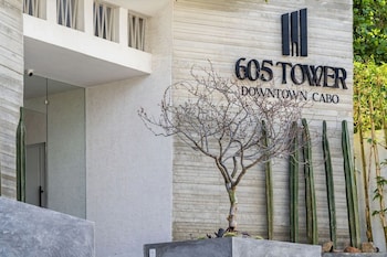 605 tower downtown cabo