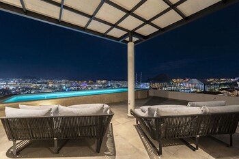 605 tower downtown cabo