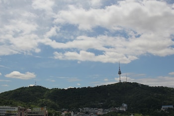 myeongdong merlin hotel