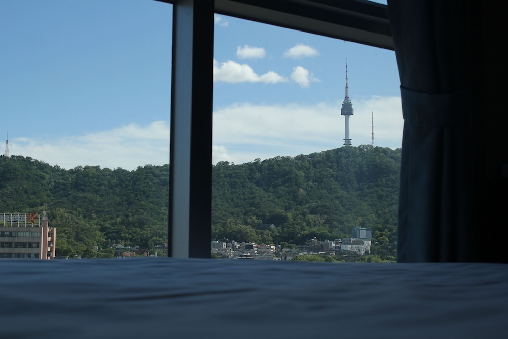 myeongdong merlin hotel