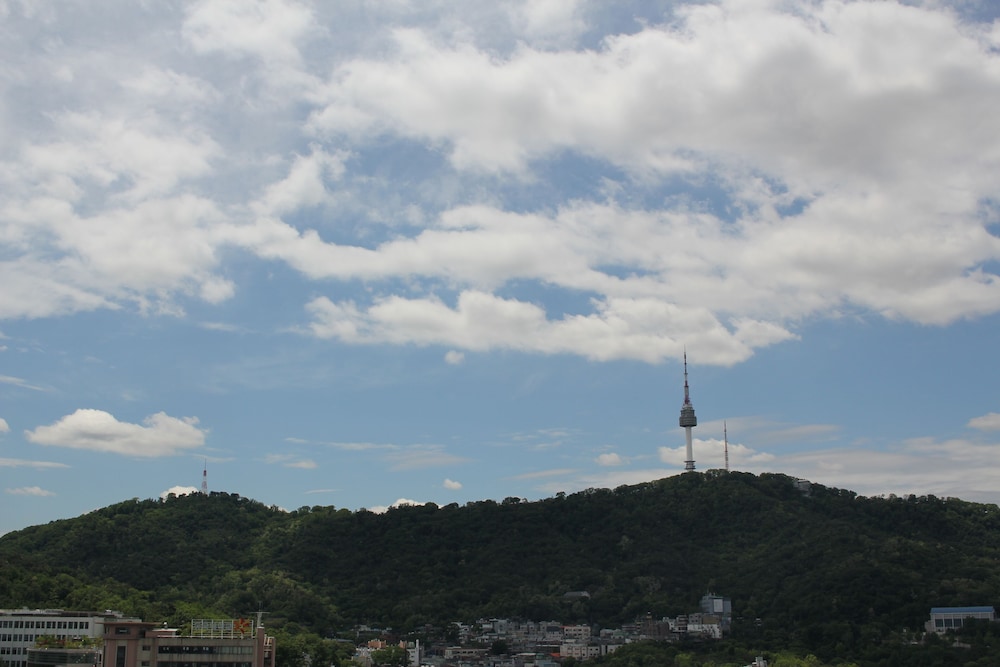 myeongdong merlin hotel