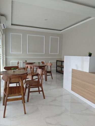 el nipa hotel labuan bajo