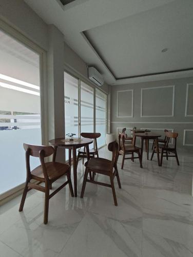 el nipa hotel labuan bajo