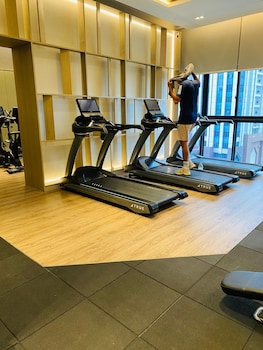 agile skyview suites klcc by moonlight