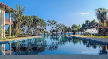 arinna beach resort