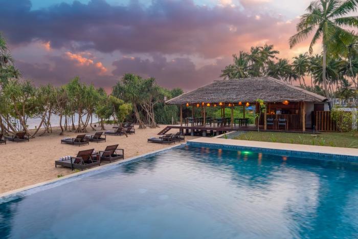 arinna beach resort