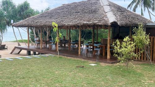arinna beach resort