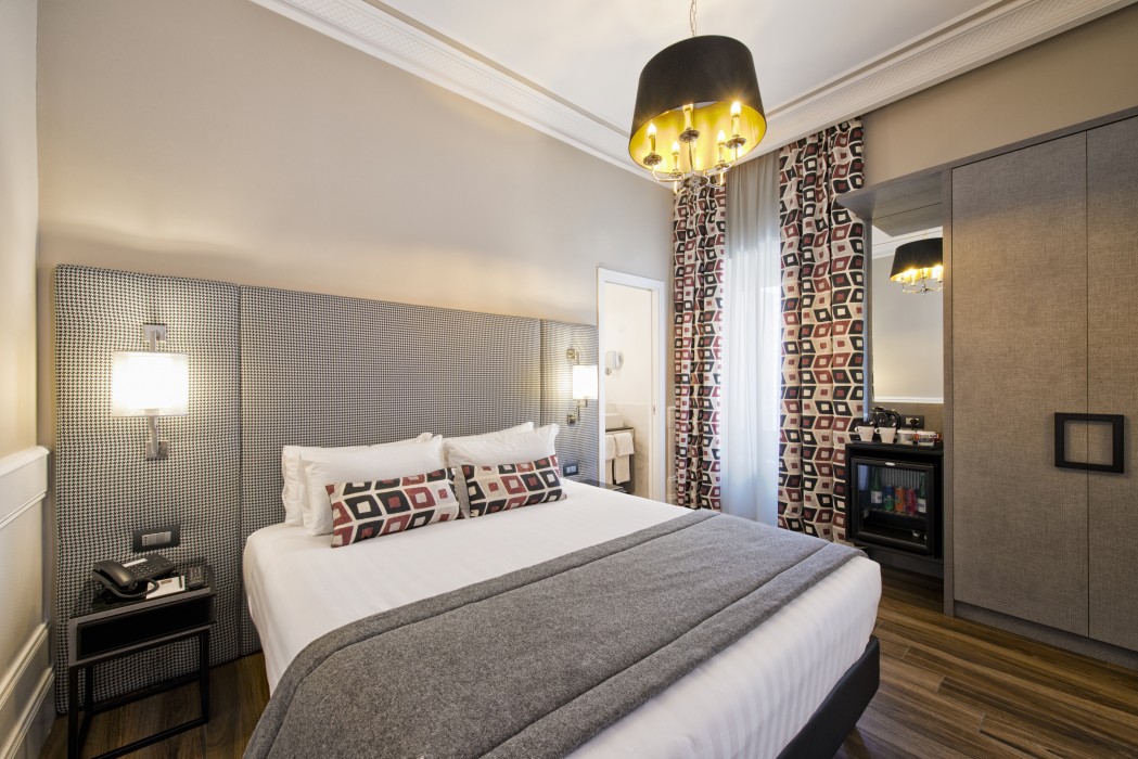 The Independent Suites,Piazza Della Repubblica>>Lazio,4 star