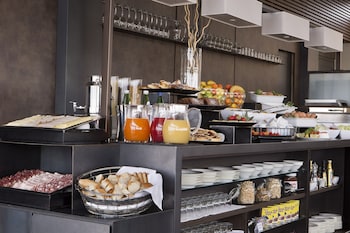 the independent suites