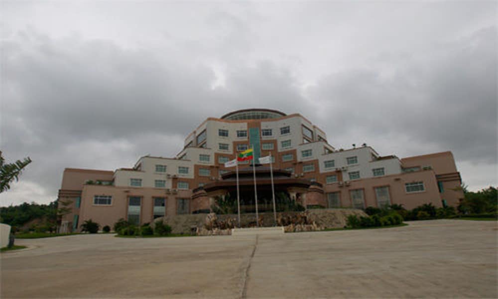 oattara thiri hotel