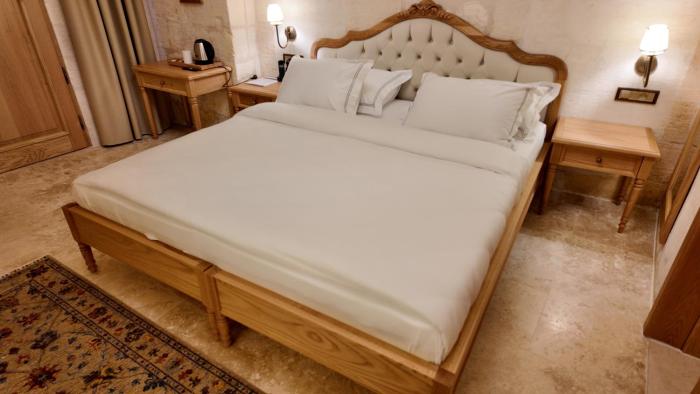 shamas hotel