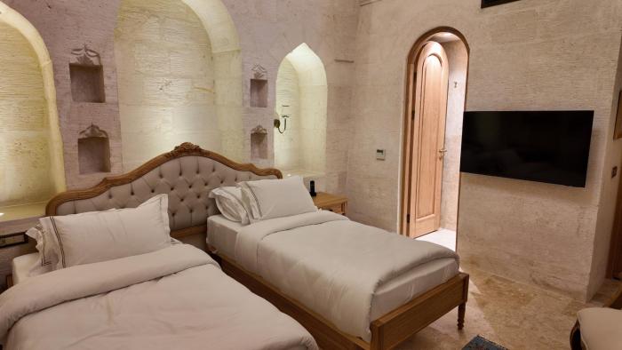 shamas hotel