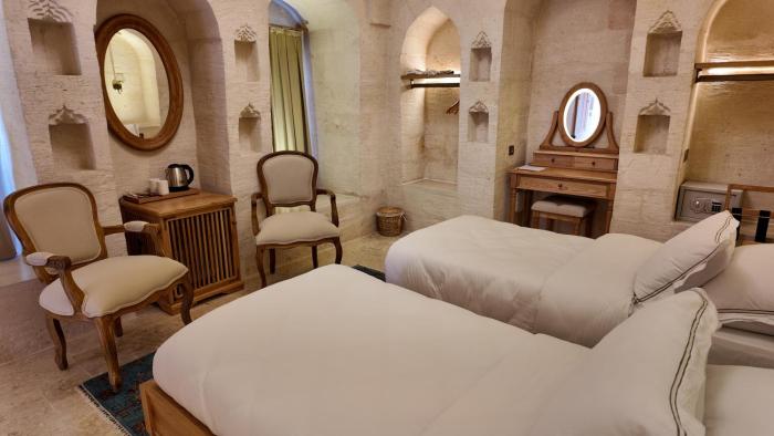 shamas hotel