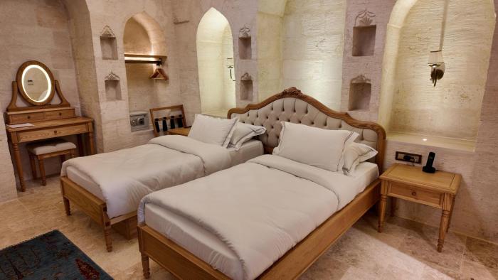 shamas hotel